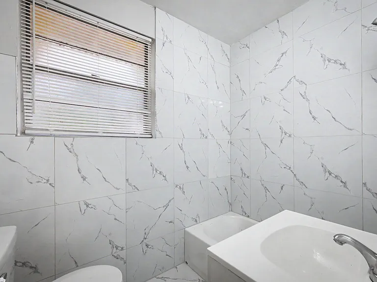3516 Penton St — Photo 12