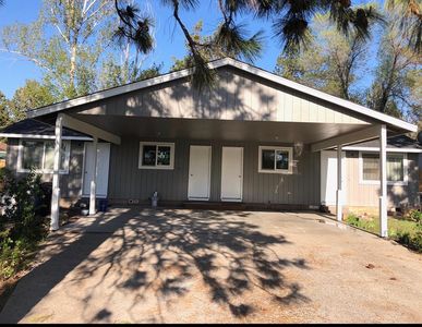 700 SE 5th St, Bend, OR, 97702