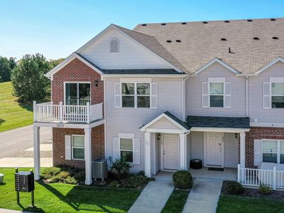 12015 Zircon Ln UNIT 700, Fishers, IN, 46038