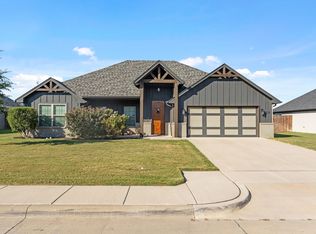 216 Rees Ave, Godley, TX 76044