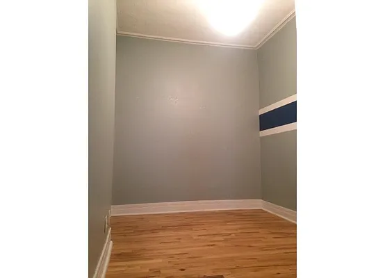 Rented by Warburg | media 28