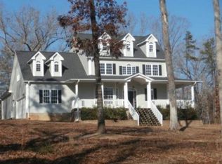 218 Dublin Dr, Sanford, NC 27330
