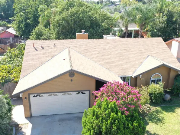 2119 Magnolia Ave, Sanger, CA 93657