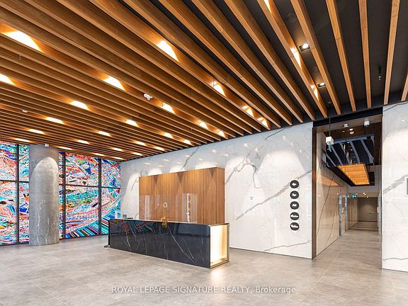 4th image of 161 Roehampton Ave #306