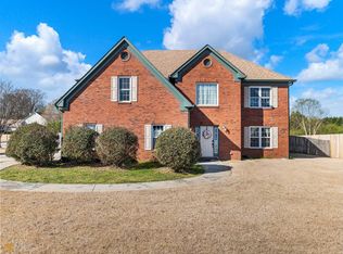 2710 Harbins Mill Dr, Dacula, GA 30019