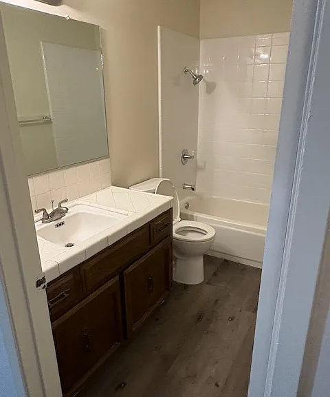 Casa Linda Apartments — Photo 15