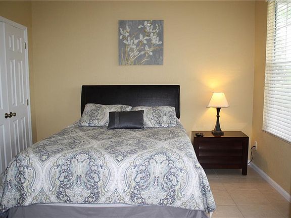 3rd image of 4967 Pall Mall St W