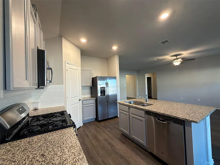 21700 Urraca Ln — Photo 8