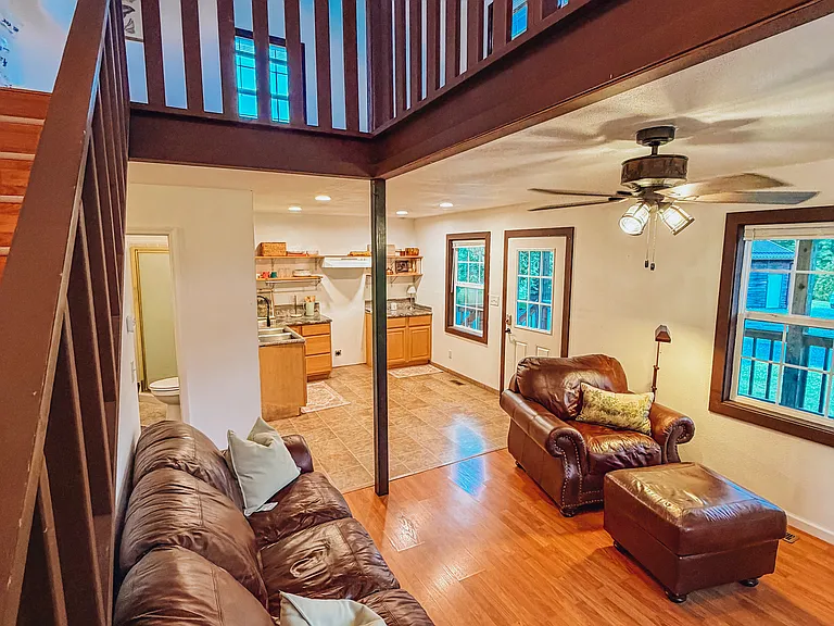56 Luxury Cabin Ln — Photo 9