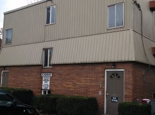 531 Case St APT 12, Rochester, PA 15074