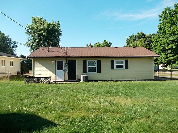 2nd image of 7258 Sabre Ave