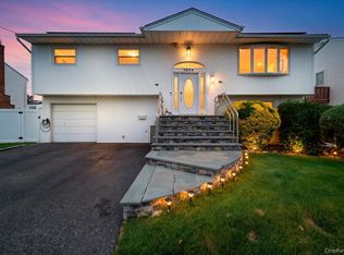 3684 Oceanside Road E, Oceanside, NY 11572