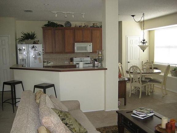 Kitchen & Breakfast from the Living Area