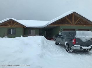 246 Scrub Oak Dr, Star Valley Ranch, WY 83127