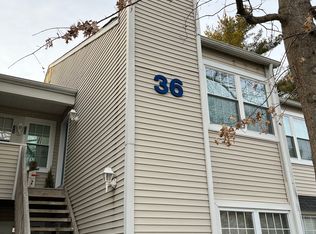 27 Driftwood Ct, Galloway, NJ 08205