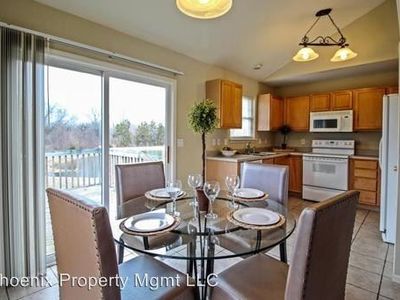 4001 Meadow View Dr, Columbia, MO, 65201