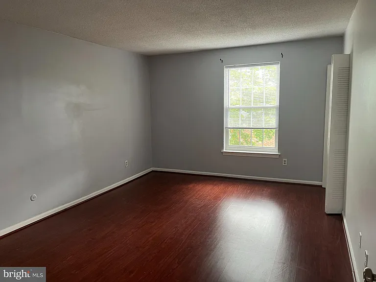 126 Wellington Ter #11L — Photo 10