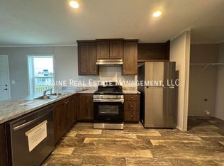 138 F St, Pittsfield, ME 04967