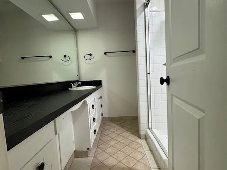 305 Glen Oak Dr — Photo 11