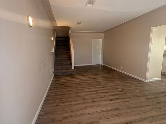 3rd image of 3212 Chester Ln #C