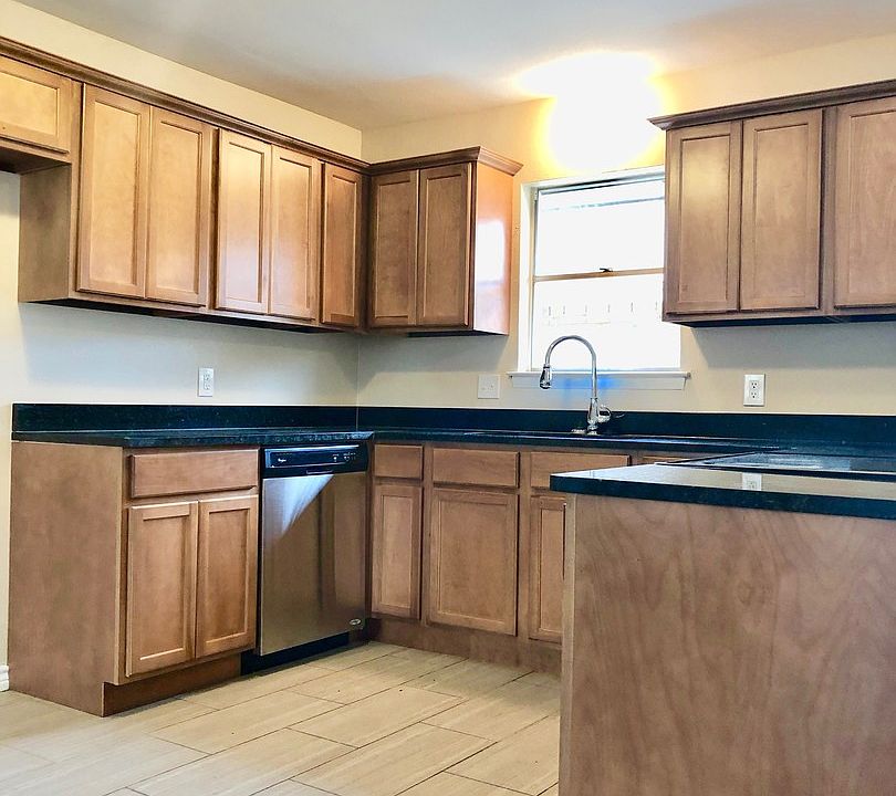 1st image of 50263 Flamingo Ln
