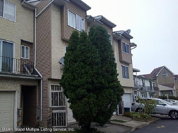 2nd image of 57 Skyline Dr
