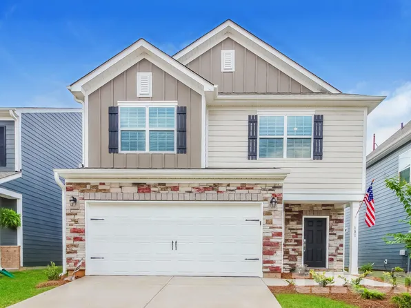 101 Fennec Dr, Fountain Inn, SC 29644
