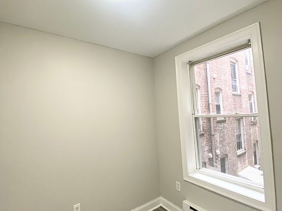 5th image of 6120 Monroe Pl #U8