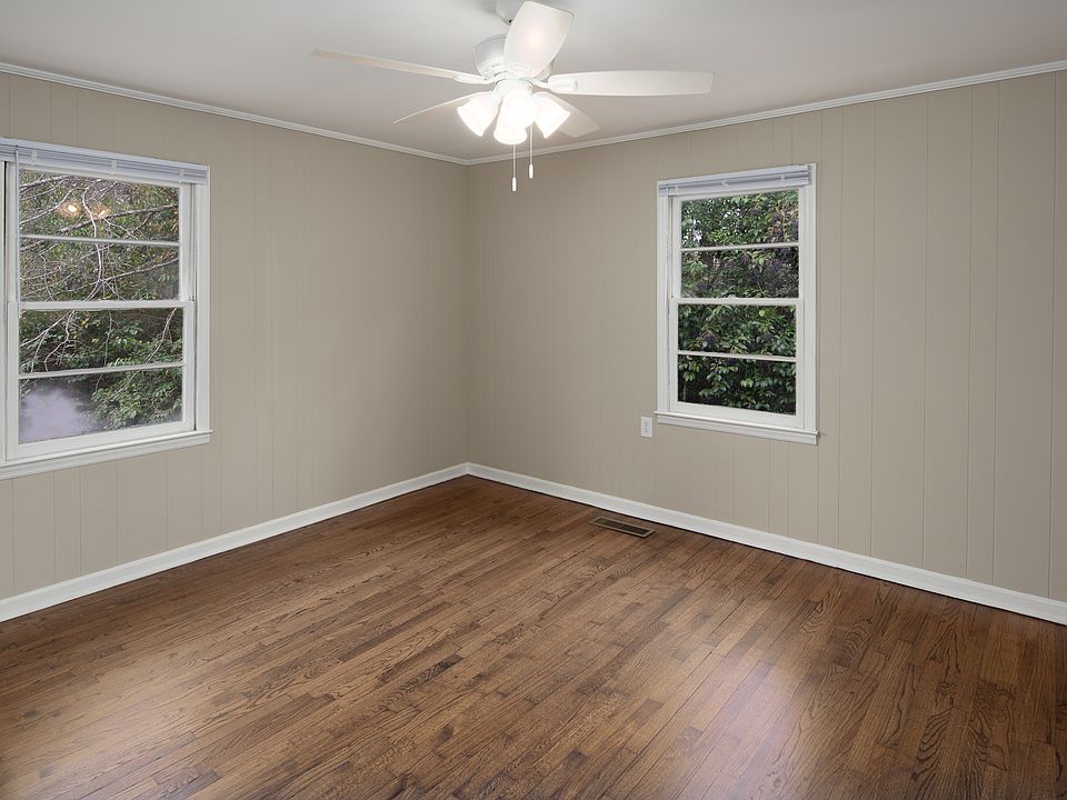 02-Living room_02162023