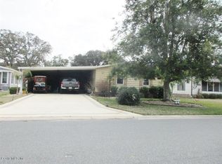 924 Orchid St, Lady Lake, FL 32159