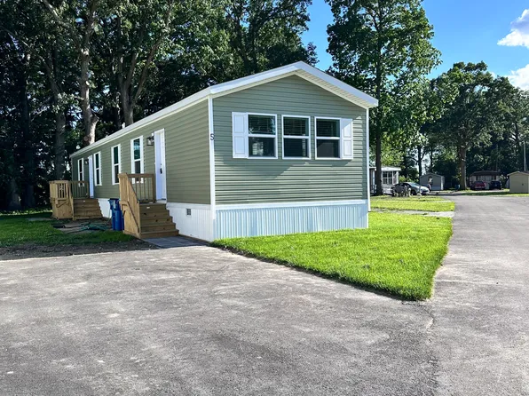 210 Rainbow Dr Lot 5, Burn Harbor, IN 46304
