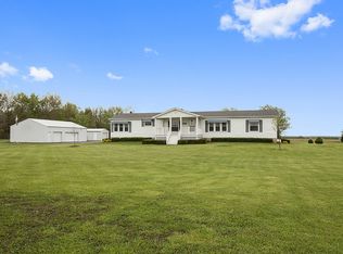29857 S Klemme Rd, Beecher, IL 60401