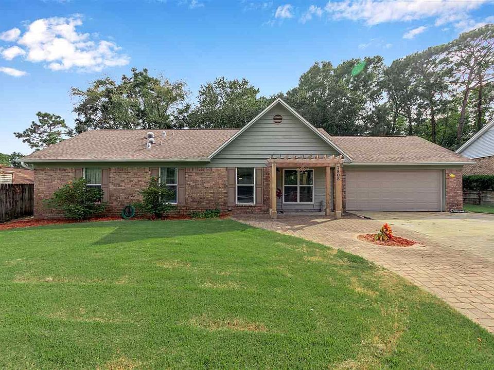 1st image of 7808 Woodpointe Dr