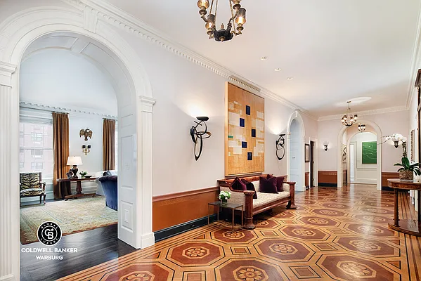 Sold by Coldwell Banker Warburg | media 1