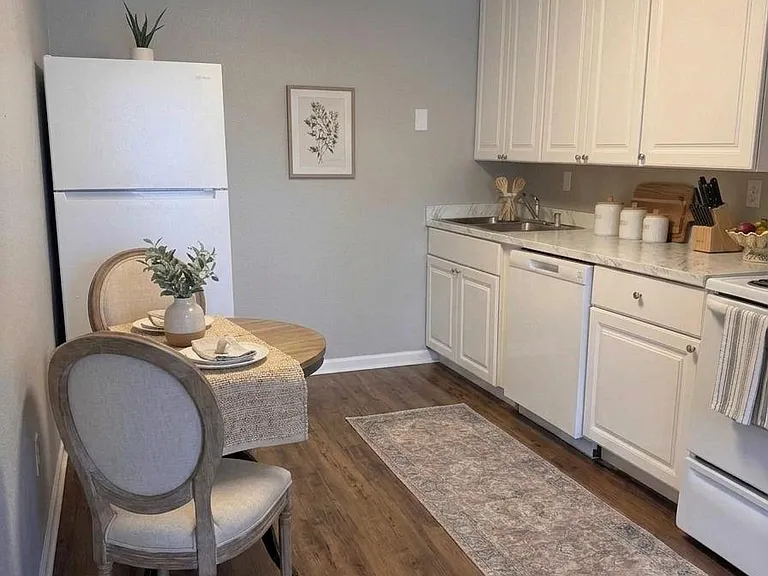 1115 Walnut St #C3 — Photo 6