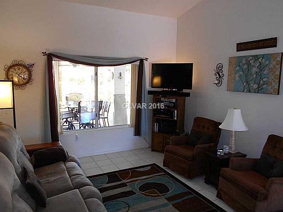 4th image of 10420 Marymont Pl