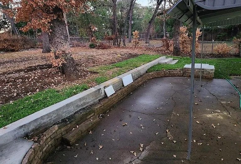 Huge back yard with plenty of space