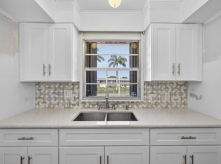 1 Golfs Edge #F, West Palm Beach, FL 33417