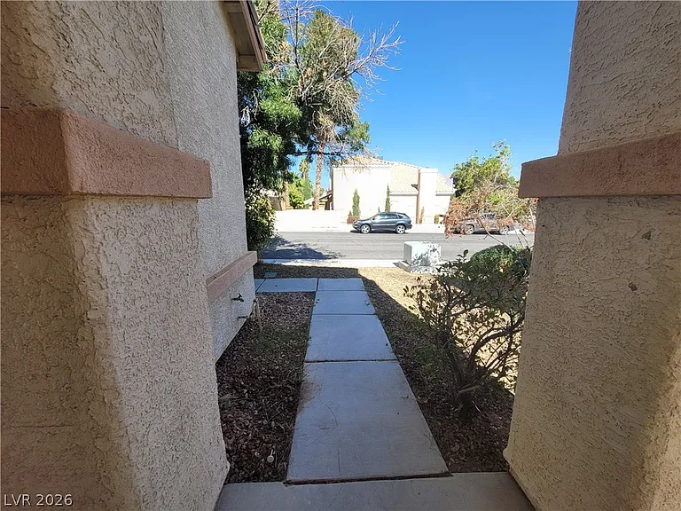 7817 Falconwing Ave — Photo 14