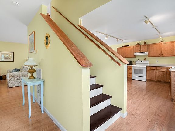 4th image of 5104 Richardson St