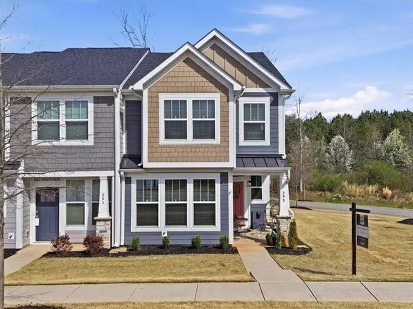 299 Dalmatian Dr, Spartanburg, SC 29307