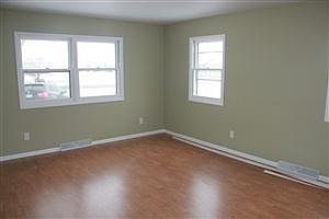 5th image of 4600 Ivanrest Ave SW
