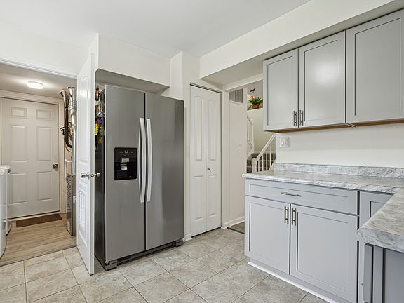5th image of 1340 Rock Cove Ct