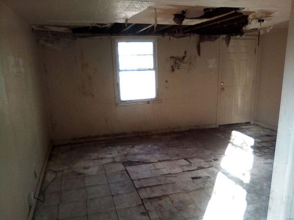 4th image of 1000 N 71st St
