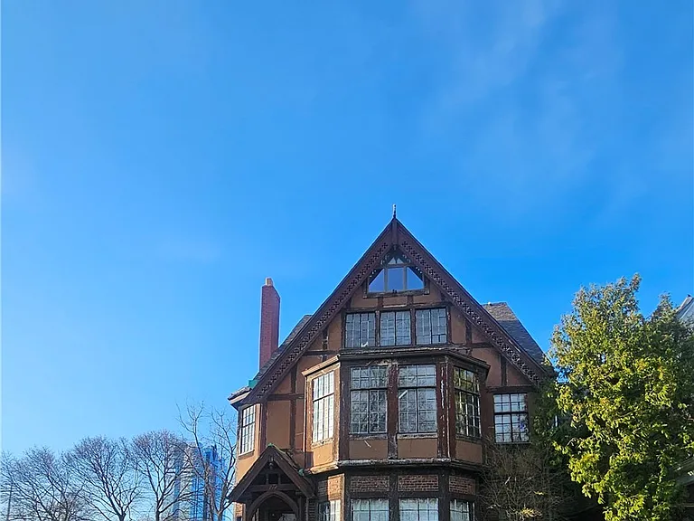 714 Buffalo Ave #5 — Photo 1