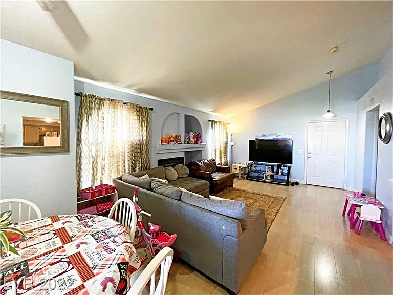 7950 W Flamingo Rd #2048 — Photo 41