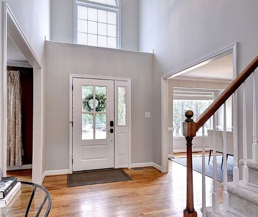 3rd image of 106 Seth Ln