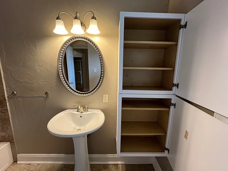 219 S Fairmount St #1 — Photo 17