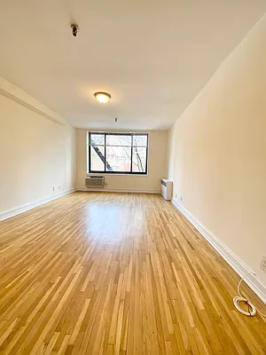 Rented by Corcoran | media 13