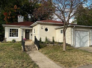 6 E 15th St, Sterling, IL 61081